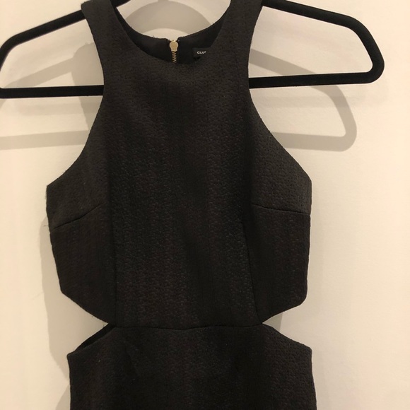 Club Monaco dress with side cut-outs. Black sz 00 - Picture 3 of 7